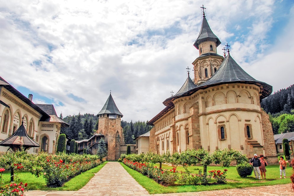 Wisata Religi yang Menggetarkan Hati di Rumania 